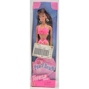 1997 Mattel Teresa-Friend Of Barbie "Pearl Beach" 18579 NEW IN BOX